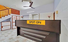 Spot On Sri Sakthi Guest House